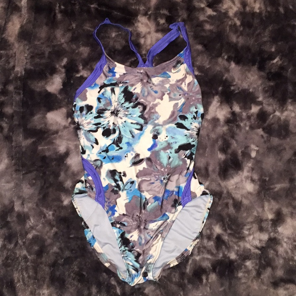 Nike athletic one piece swimsuit